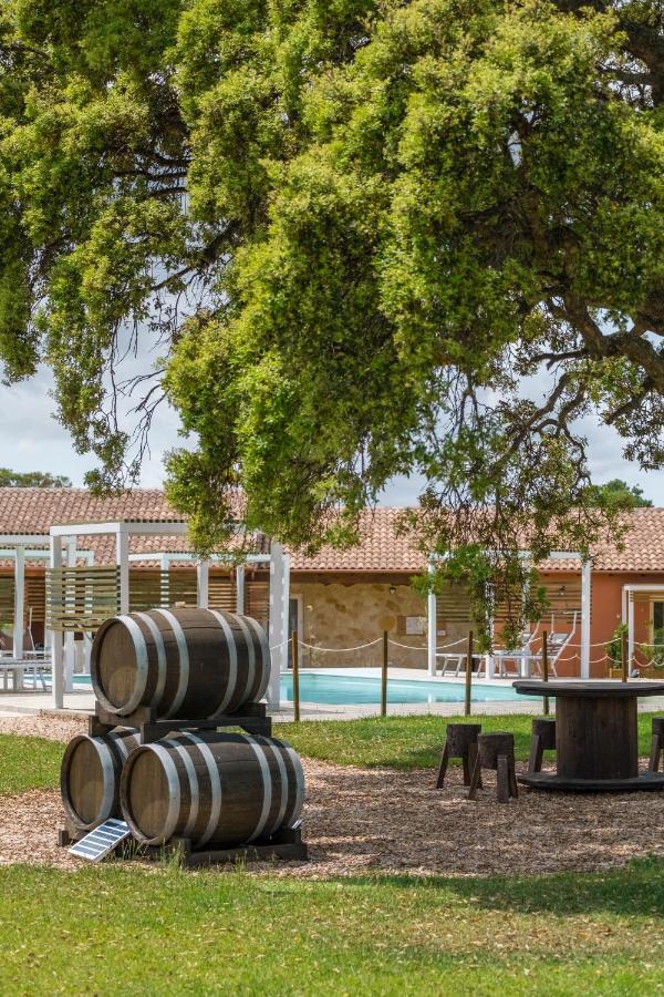 הוילה סאסארי La Vinia Bed&Wine Experience - Adults Only מראה חיצוני תמונה