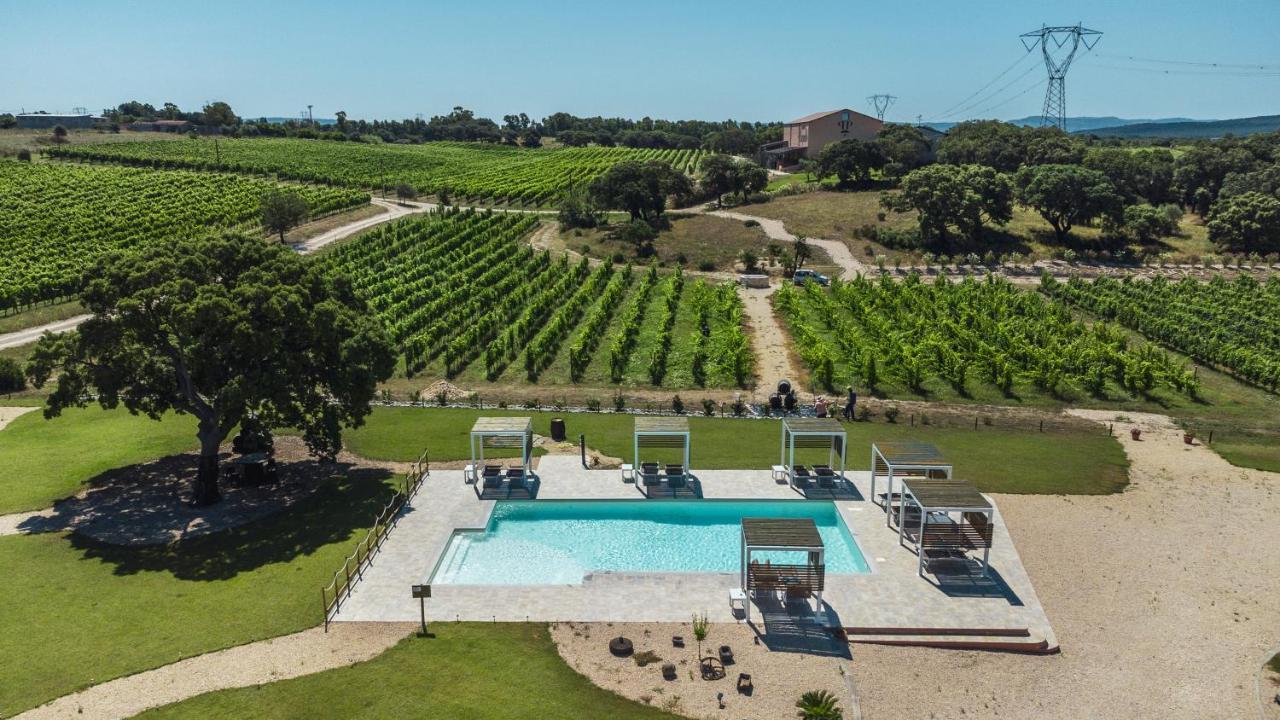 הוילה סאסארי La Vinia Bed&Wine Experience - Adults Only מראה חיצוני תמונה