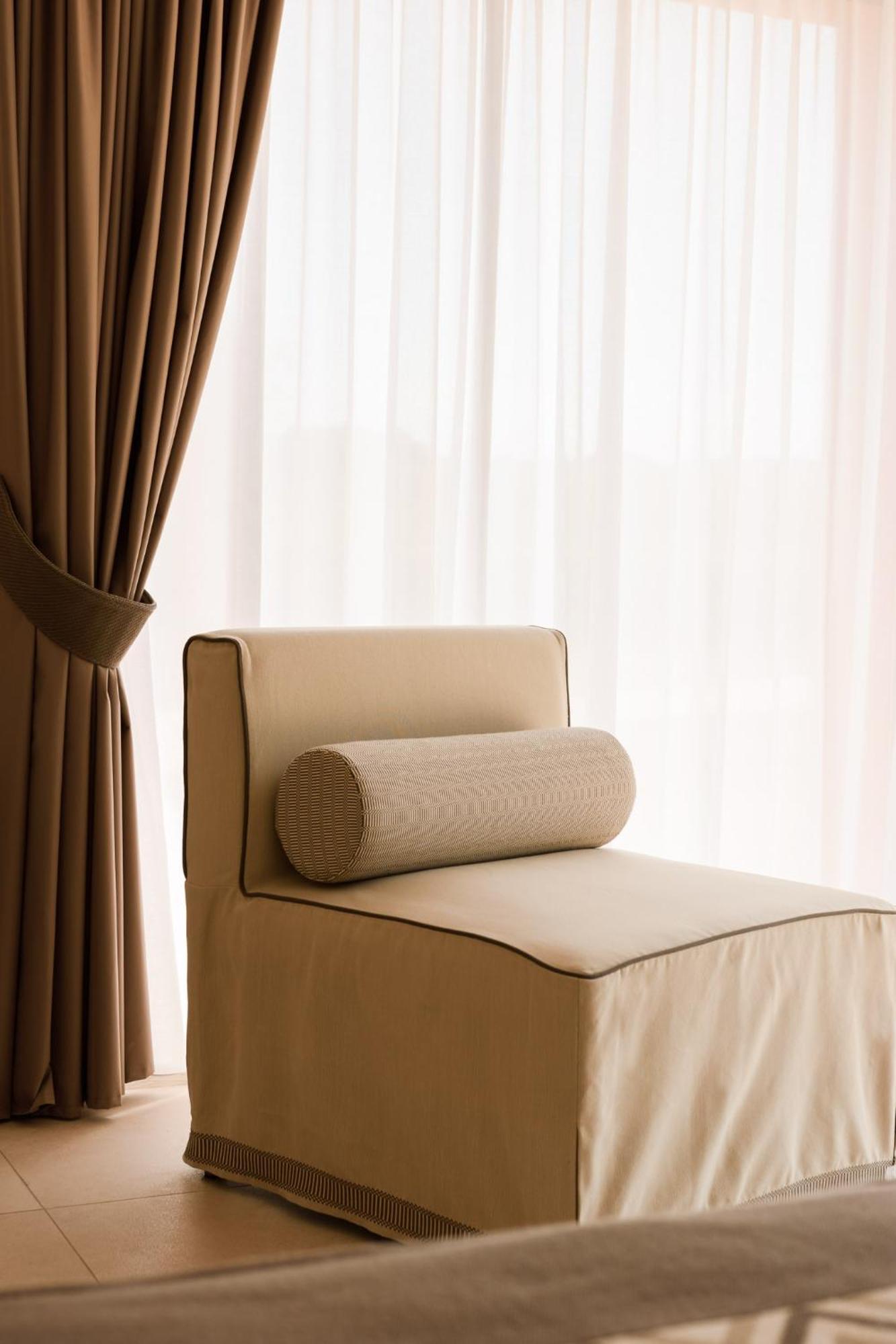 הוילה סאסארי La Vinia Bed&Wine Experience - Adults Only חדר תמונה